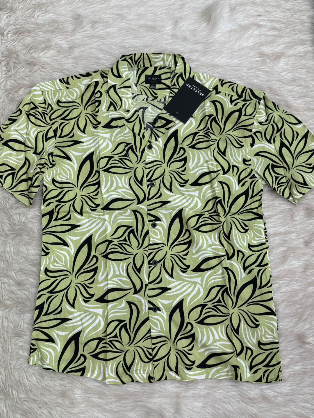 HW103 Men's Hawai Shirt (Regular Sleeve) - Image 1